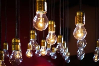 Vintage Edison Bulbs Illuminate Modern Interior Design