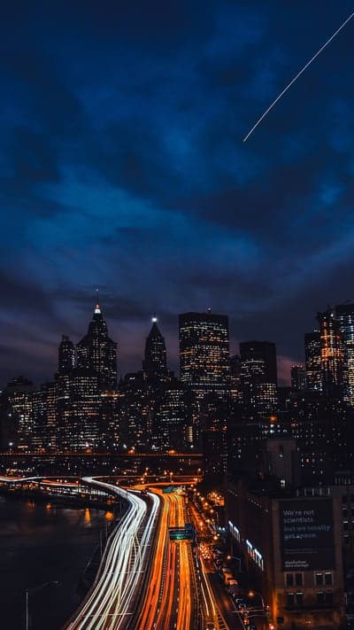 Night Lights of the Metropolis - Urban Flow