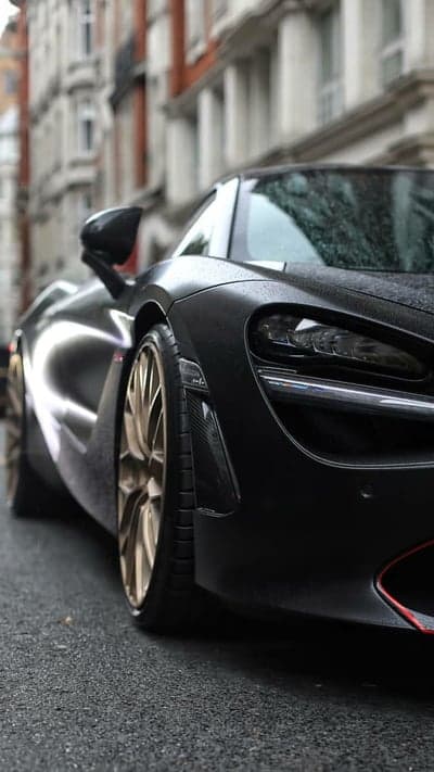 Moody McLaren 720S Supercar Rainy City Tablet Wallpaper