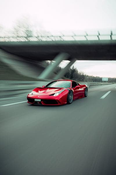 Ferrari 458 Italia Sportscar Highway Motion Screen Background