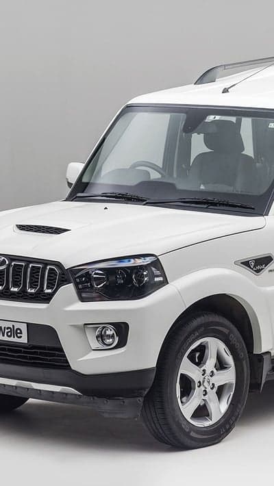 White Mahindra Scorpio S11 Front View