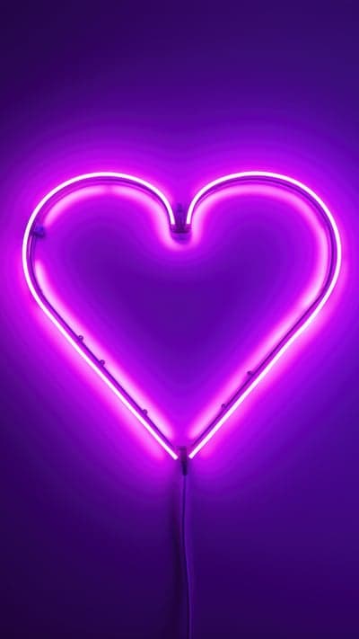 Radiant Purple Neon Heart Digital Tablet Wallpaper