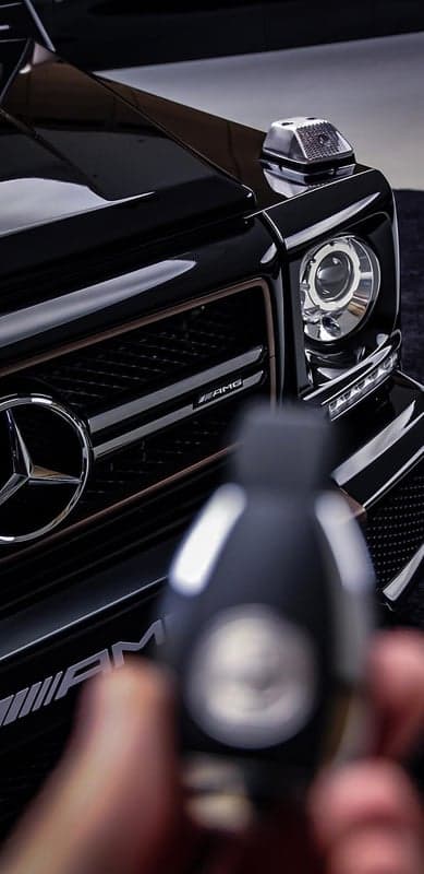 Black Mercedes-AMG G-Wagon grille with car key