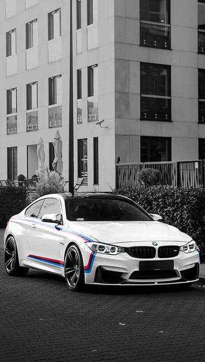 BMW M4 Performance Coupe Urban Mobile Wallpaper