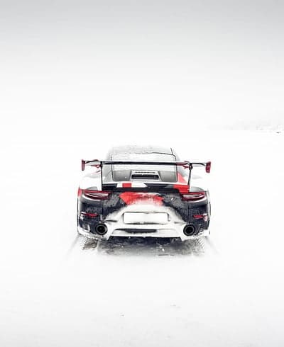 Porsche 911 GT2 RS Camo Winter Phone Background