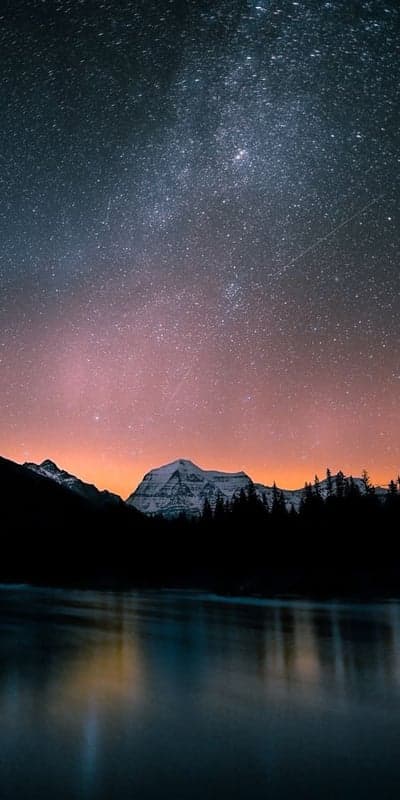 Starlight Peaks - Reflections of the Cosmos