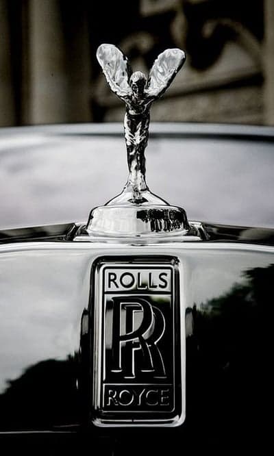 Spirit of Ecstasy Monochrome Rolls-Royce Mobile Wallpaper
