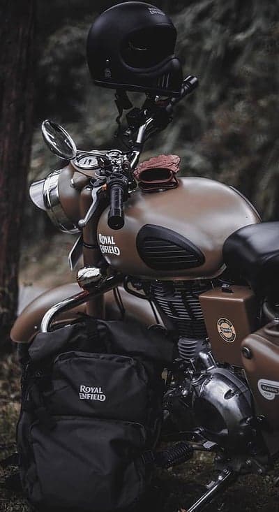 Royal Enfield Classic Matte Brown Motorcycle Wallpaper