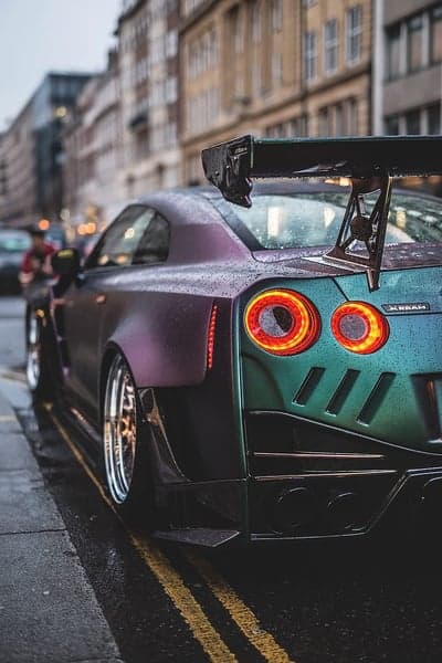 Iridescent Nissan GT-R Street Scene Phone Background