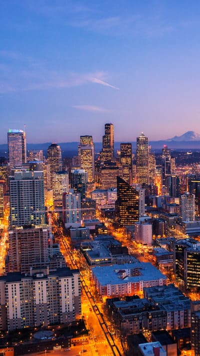 Emerald City Hues - Urban Dusk