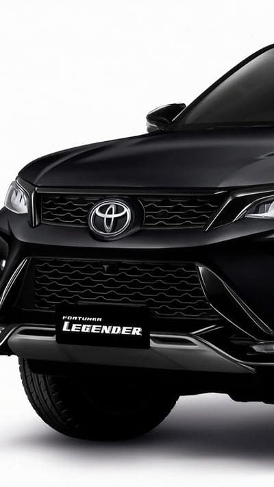 Black Toyota Fortuner Legender front view close-up