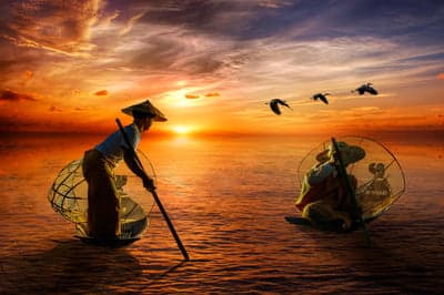 Vibrant Purple Sunset Fishing Boat Tablet Wallpaper