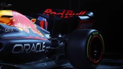 Oracle Red Bull Racing F1 Car Close-Up Desktop Wallpaper