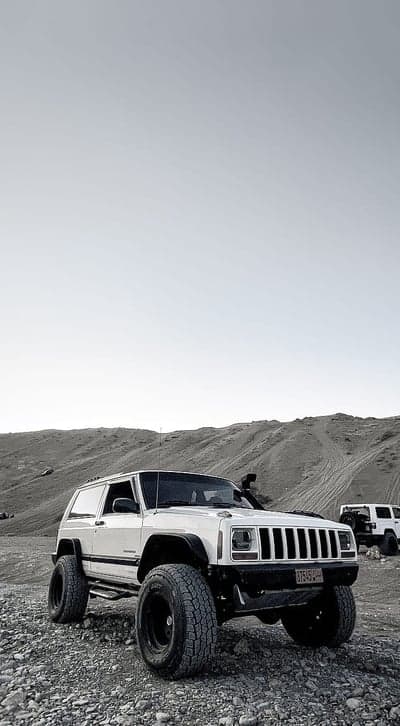 Rugged Jeep Cherokee 2-Door Off-Road Mobile Wallpaper