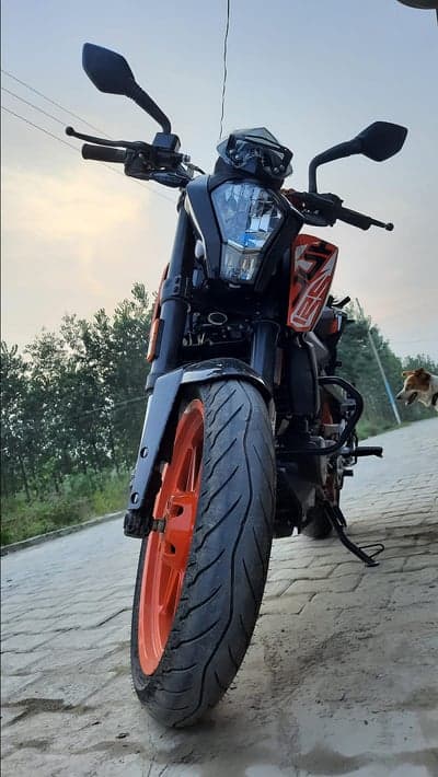 KTM Duke Street Bike With Orange Rims Mobile Wallpaper