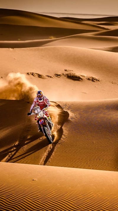 motorcross, motorcycle, bike, esports, desert, safari, sand, dust, mobile wallpaper, android wallpaper, iPhone wallpaper, phone wallpaper