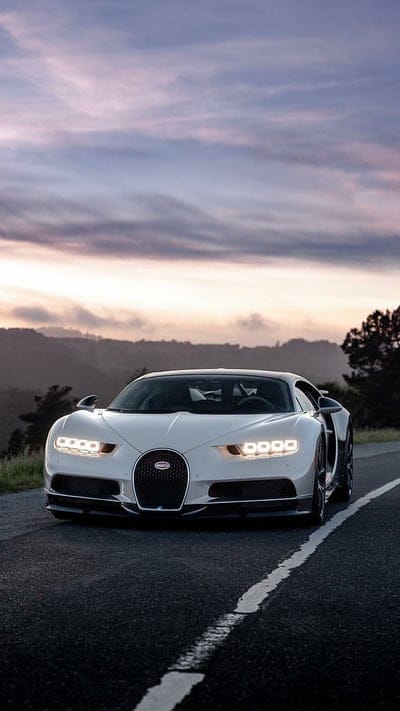 Bugatti Chiron, white, car, hypercar, supercar sports, america, sunset, mobile wallpaper, android wallpaper, iPhone wallpaper, phone wallpaper