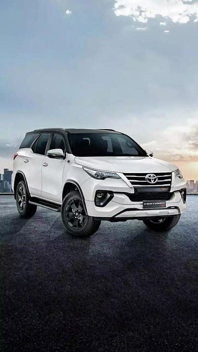 Fortuner Gadi, Parked Car, white car, mobile wallpaper, android wallpaper, iPhone wallpaper, phone wallpaper