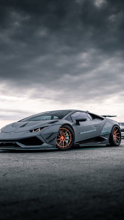 Lamborghini, car, carbon, gold huracan, new, esports, supercar, mobile wallpaper, android wallpaper, iPhone wallpaper, phone wallpaper