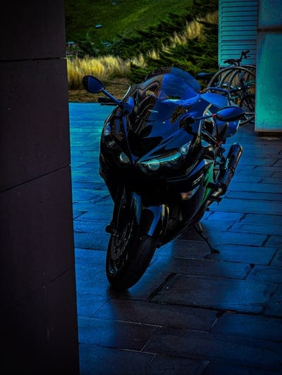 kawasaki,motorcycle,black,green