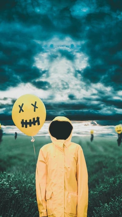 deademojiballoon,deademoji,yellowraincoat,faceless,thunderstroam,boy,attitude