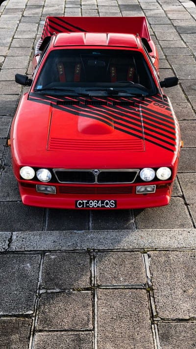 Classic Lancia, lancia, red, car, supercar, sports, france, classic, old, mobile wallpaper, android wallpaper, iPhone wallpaper, phone wallpaper