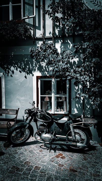 motorcycle,street,house,retro