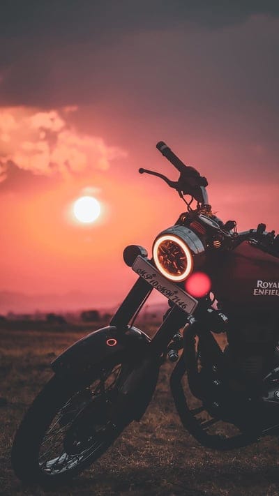 Bullet Raja Ke, red bullet, bike, raja, mobile wallpaper, android wallpaper, iPhone wallpaper, phone wallpaper