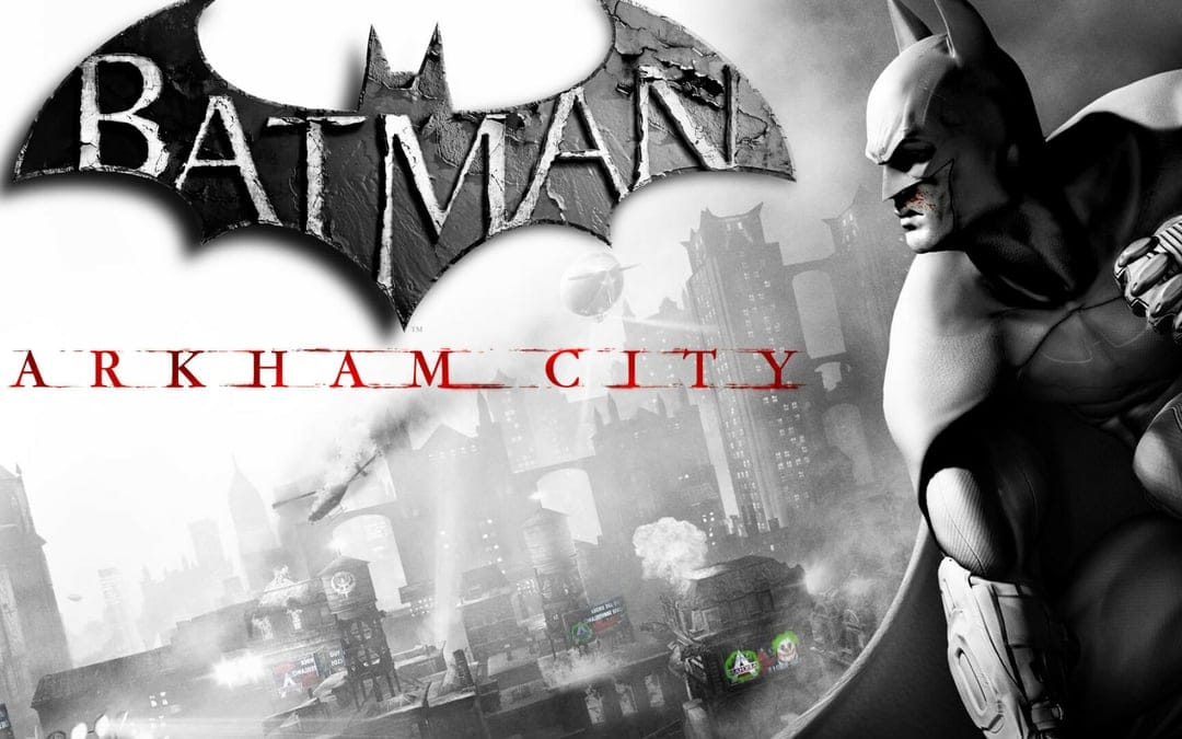 Batman with a bruised face overlooking a foggy Arkham City skyline with helicopters and Gothic buildings.