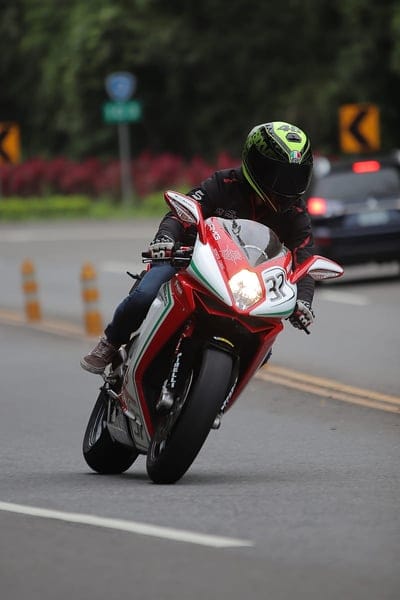motorcycle, bike, motorcyclist, biker, tilt, blur, mobile wallpaper, android wallpaper, iPhone wallpaper, phone wallpaper