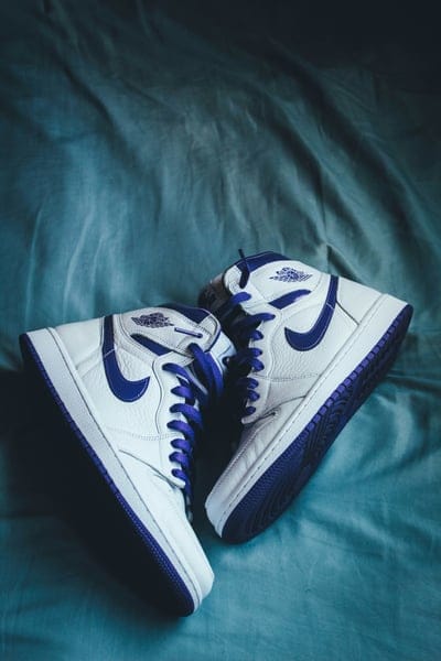 Jordan shoes,Jordan shoes wallpaper,white blue Jordan shoes,shoes,Jordan shoes background