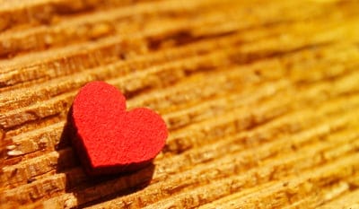 heart,4k wallpaper,windows wallpaper,4k wallpaper,wallpaper hd,full hd wallpaper,beautiful wallpaper,free background,love,wood,laptop wallpaper,cool backgrounds,free wallpaper,hd wallpaper,red,mac wallpaper,wallpaper 4k,desktop backgrounds,romance,shape