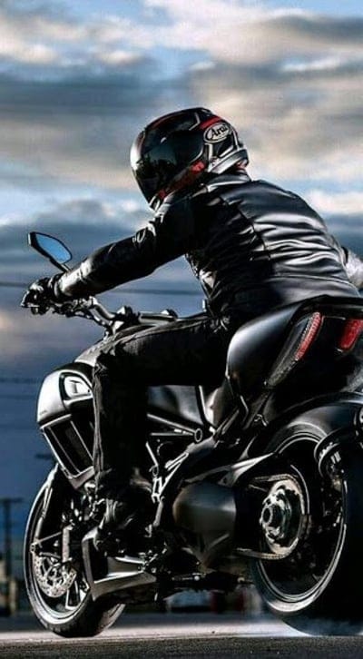 Biker, bandit, bike, motorcycle, motors, rider, stunt, mobile wallpaper, android wallpaper, iPhone wallpaper, phone wallpaper