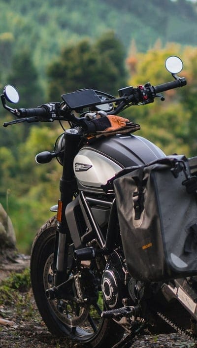 Ducati scrammble, bike, black, cafe, emblems, motor, motorcycle, racer, rider, sport, mobile wallpaper, android wallpaper, iPhone wallpaper, phone wallpaper