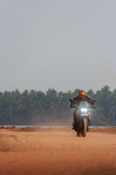 motorcycle, motorcyclist, bike, moto, ride, mobile wallpaper, android wallpaper, iPhone wallpaper, phone wallpaper