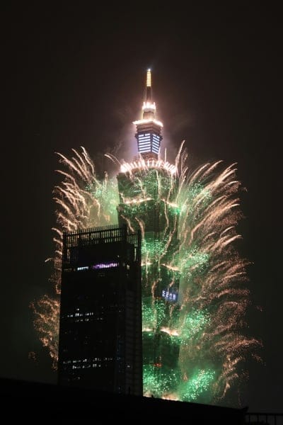 Fireworks,Fireworks wallpaper,Fireworks desktop wallpaper,Fireworks background