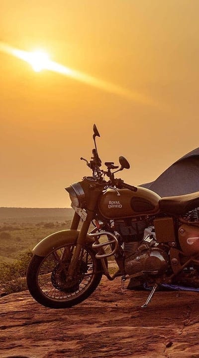Bulelt Royal Enfield, bike, bullet, motor, motorcycle, royal, royals, sunset, mobile wallpaper, android wallpaper, iPhone wallpaper, phone wallpaper