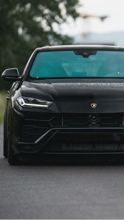 Black URUS, lamborghini, lambo, car, hypercar, supercar, rich, luxury, mobile wallpaper, android wallpaper, iPhone wallpaper, phone wallpaper