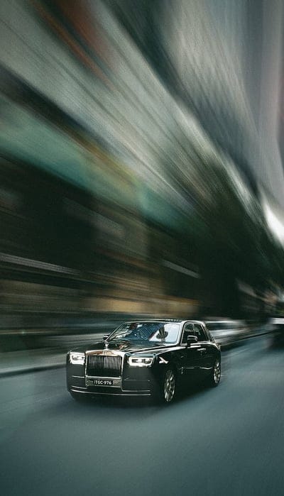 rolls-royce, car, black, street, speed, blur, mobile wallpaper, android wallpaper, iPhone wallpaper, phone wallpaper