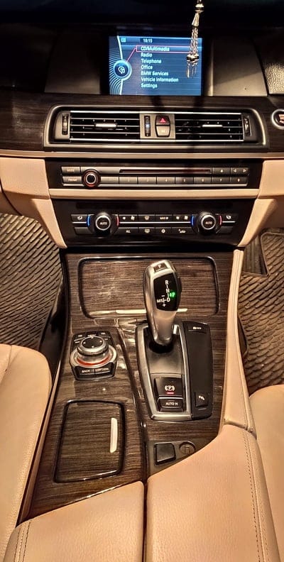 BMW, 5 series, automatic, car, console, f10, interior, mobile wallpaper, android wallpaper, iPhone wallpaper, phone wallpaper