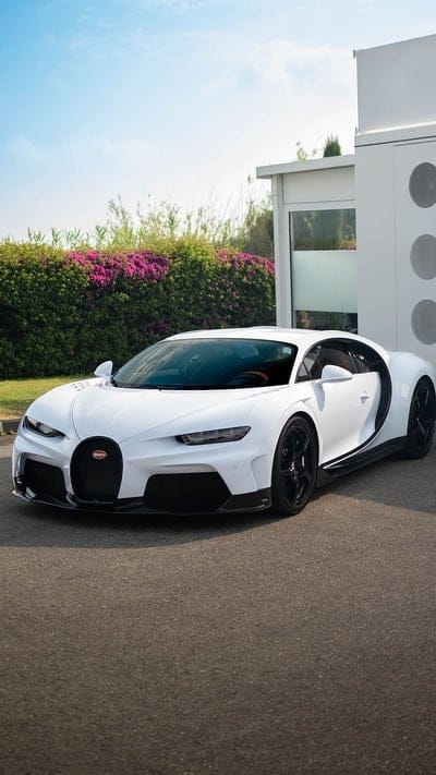 Bugatti Veyron Car, White Car, supercar, mobile wallpaper, android wallpaper, iPhone wallpaper, phone wallpaper