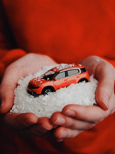 car, red, snow, toy, hands, mobile wallpaper, android wallpaper, iPhone wallpaper, phone wallpaper