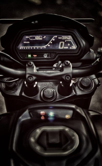 Dominar, bajaj, bike, biker, doninar, gang, r, life, lovers, valentino, vr46, mobile wallpaper, android wallpaper, iPhone wallpaper, phone wallpaper
