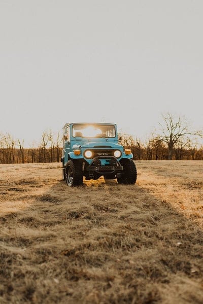car, suv, blue, front view, sunlight, mobile wallpaper, android wallpaper, iPhone wallpaper, phone wallpaper