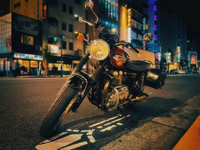 motorcycle,bike,street,buildings,lights,night