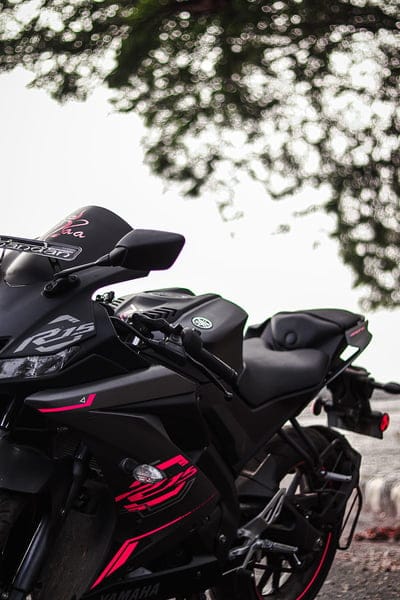 R15 v3 yamaha, bike, motor, motorcycle, night, r15v3, esports, mobile wallpaper, android wallpaper, iPhone wallpaper, phone wallpaper