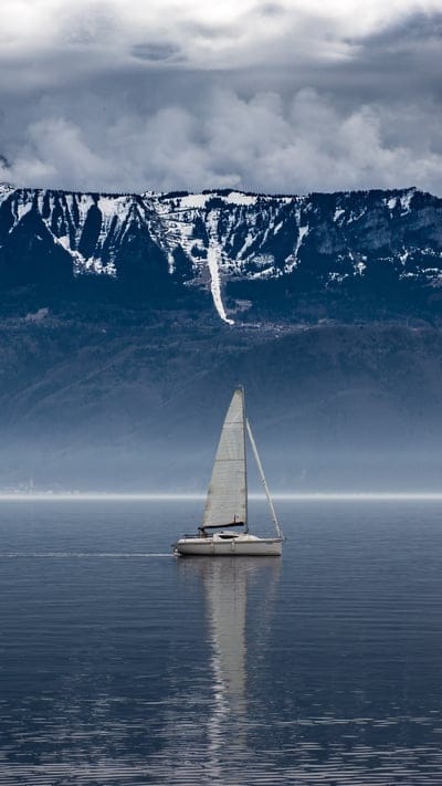 boat,snow,mountains