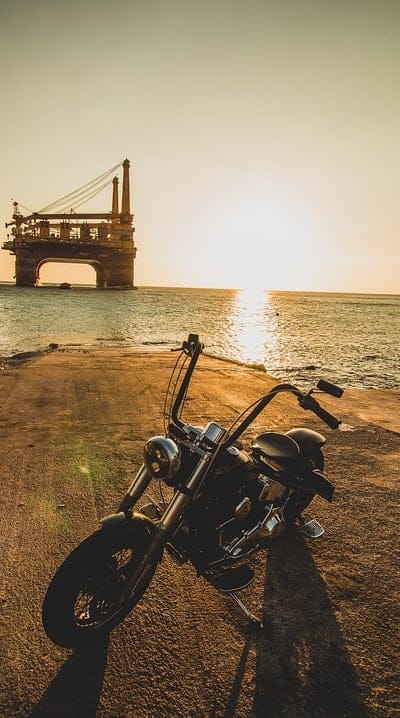 motorcycle, bike, chopper, black, beach, mobile wallpaper, android wallpaper, iPhone wallpaper, phone wallpaper