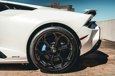 Lamborghini wallpaper,Lamborghini,white Lamborghini,Lamborghini cars,Lamborghini desktop wallpaper