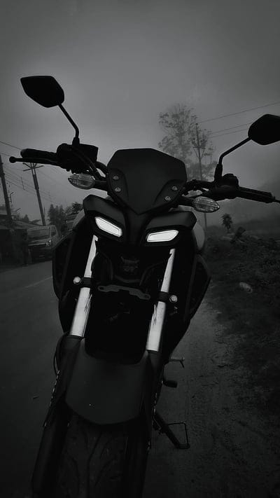 Mt 15, Black And White, yamaha, bike, mobile wallpaper, android wallpaper, iPhone wallpaper, phone wallpaper